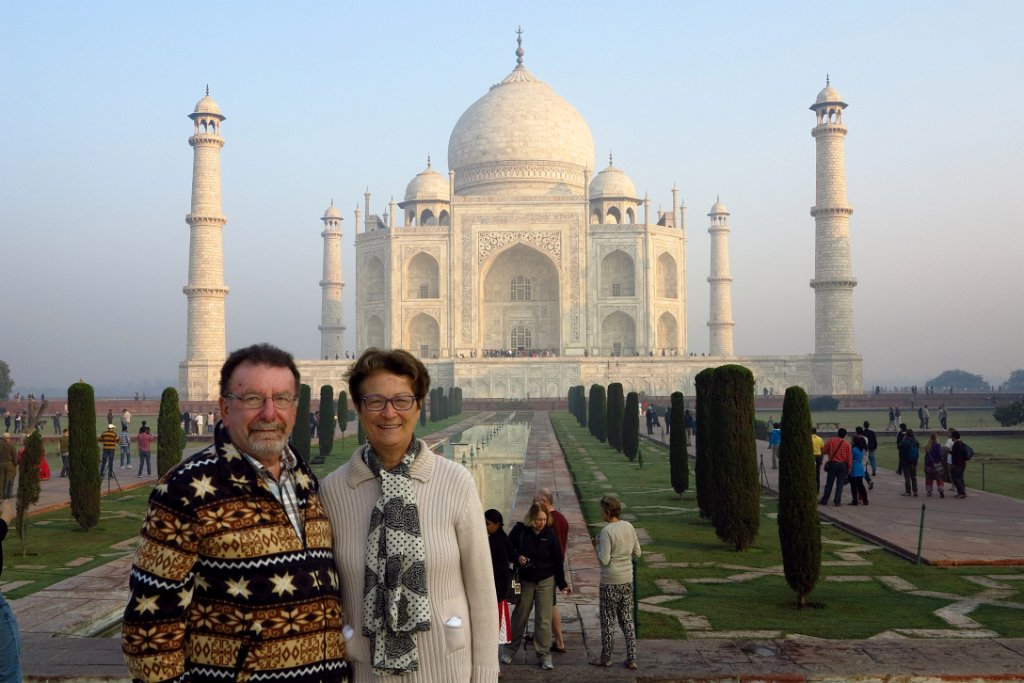 74 AGRA.JPG